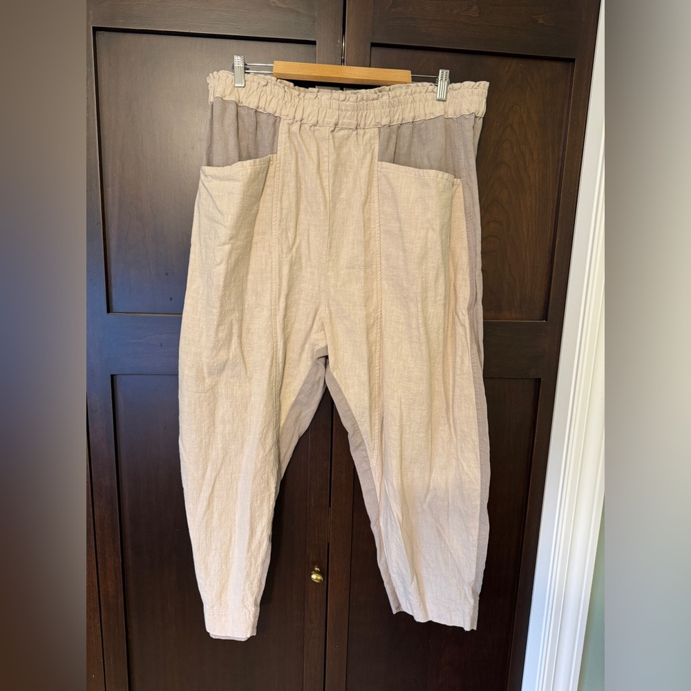 Ursa Minor Flor Arca pants in CRéME/GREIGE